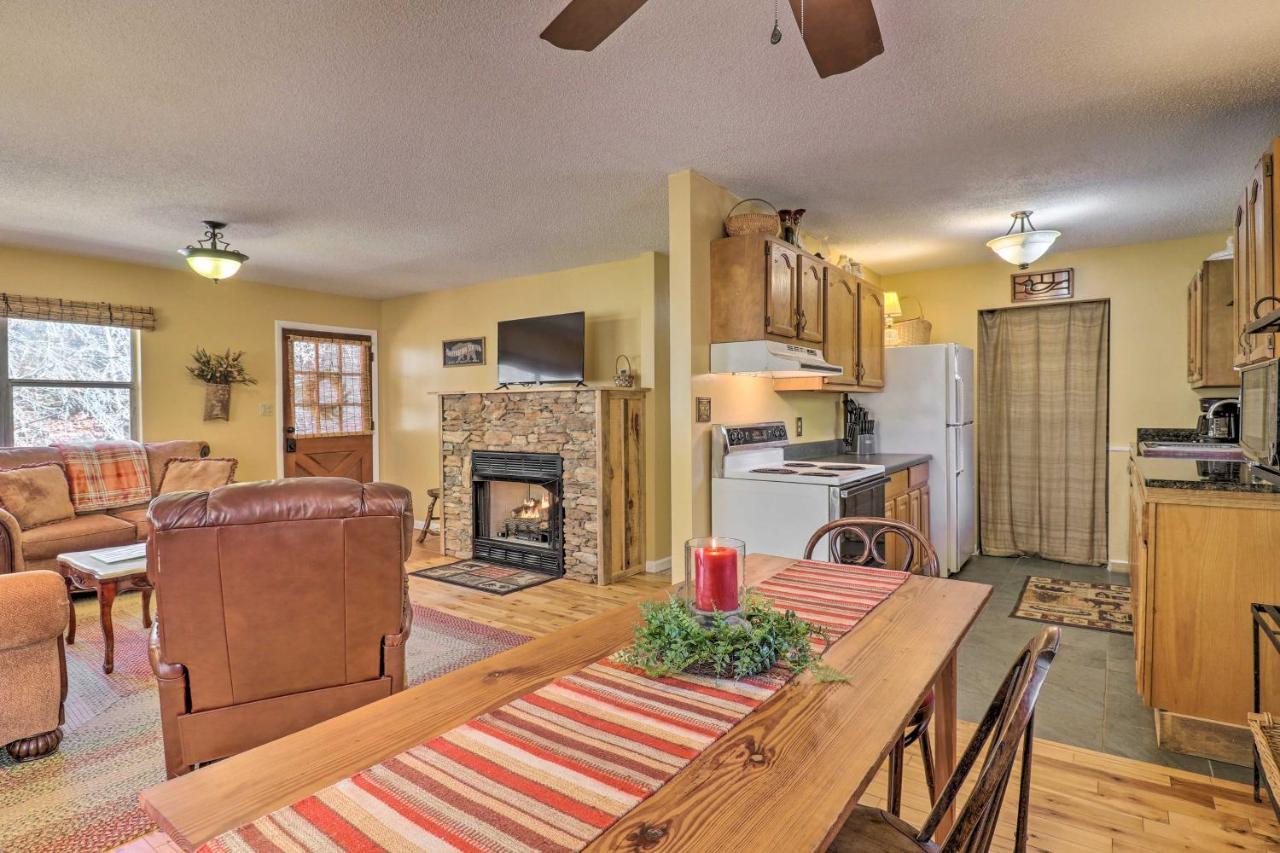 Creekside Retreat With Deck, 18 Miles To Wolf Ridge Villa Weaverville Exterior foto