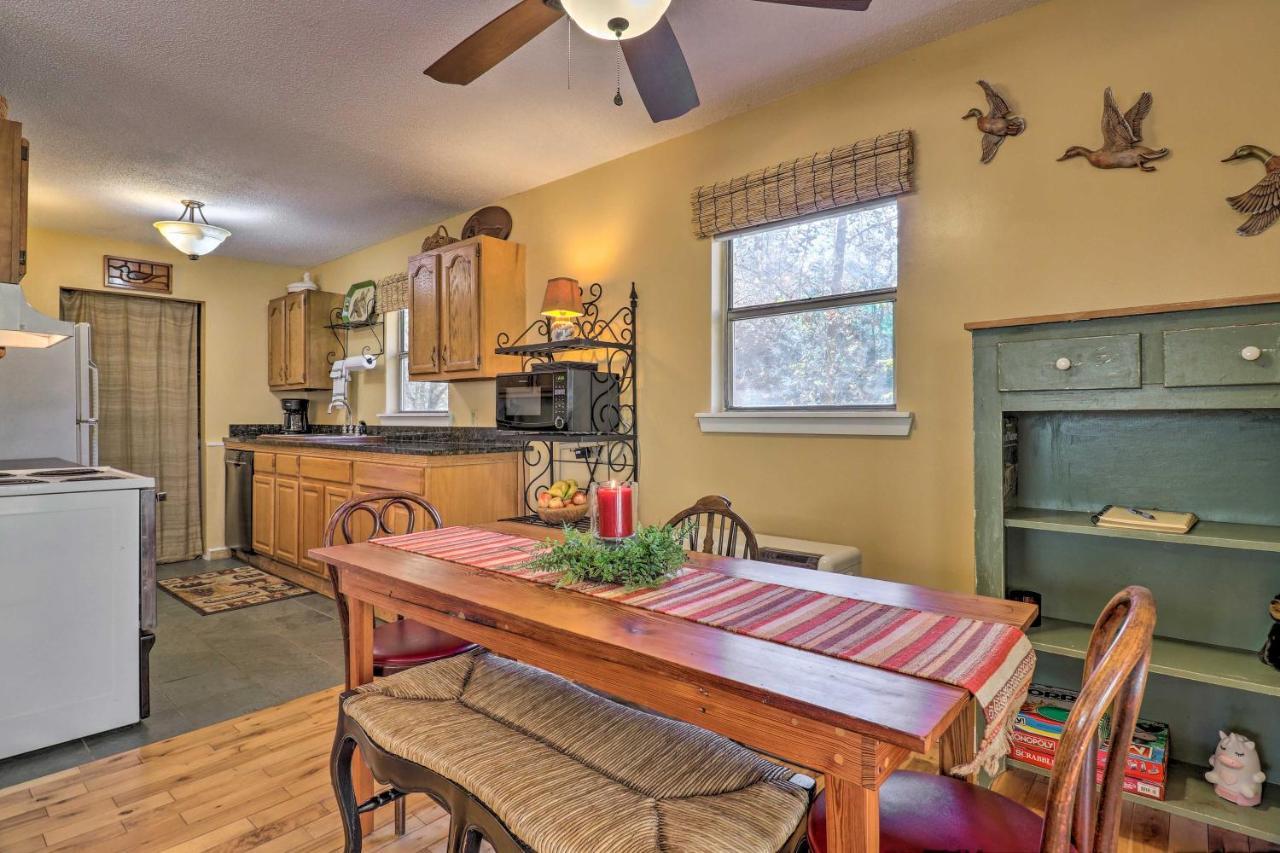 Creekside Retreat With Deck, 18 Miles To Wolf Ridge Villa Weaverville Exterior foto